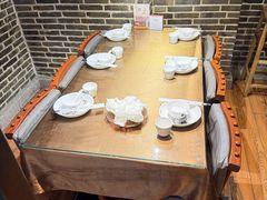 -东口码头·烧鸽子·鱼头泡饼·地方菜(金鹰悦城店)