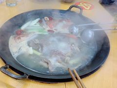 -洞氮胡记羊肉馆(融冠亲城店)