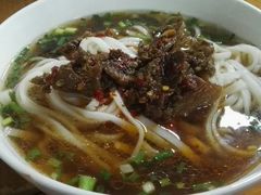 -矮子粉店1985·长沙米粉(湘春路店)