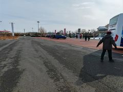 -藁城北服务区-停车场