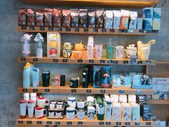 零售区-星巴克臻选(福州仓山万达店)