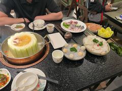 -得意咚瓜·顺德鱼生·冬瓜火锅(深圳首店)