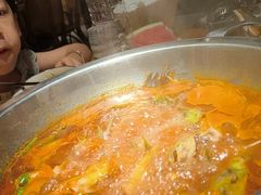-野山舂·贵州现舂酸汤牛肉(鸿通城店)