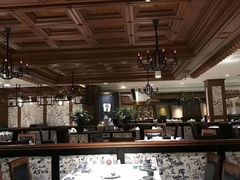 大堂-八府香鸭·啫啫煲(华山路店)