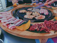 -玄希浪漫厨房·韩料烤肉(湖滨银泰in77店)