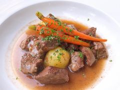 红酒炖牛肉-LA  PETANQUE(泰安路店)