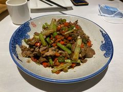 小炒黄牛肉-鄱阳湖·江西小炒·瓦罐煨汤(五道口店)