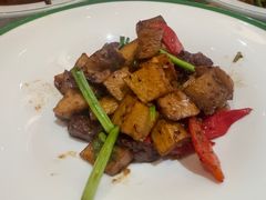 -沁香庭中餐厅·川粤菜(重庆高新假日酒店)