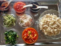 苏莱特色啃牛骨头-苏莱特色牛骨滩羊手抓馆(长城东街总店)