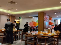 大堂-有红鸡毛店·川菜(建设路店)