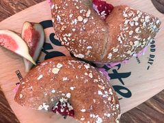 -Catch Bagel(芳草地店)