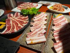 -山之屋炭火烧肉·生啤畅饮(大朗万科中央公园店)