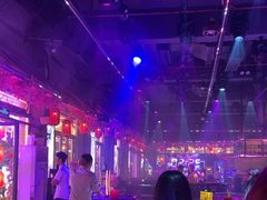 -喜鹊音乐酒馆(西街店)
