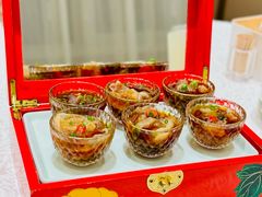 -品海楼·大连海胆锅贴馆(东港店)