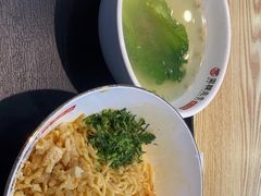 -汤粉哥·粜粿先生潮汕汤粉(京南店)