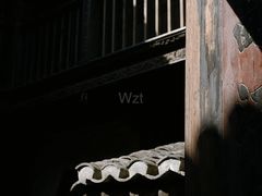 -新场古镇-停车场