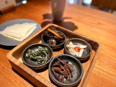 野葱草芽褐菇卷-天水蔬食料理(树德之光店)