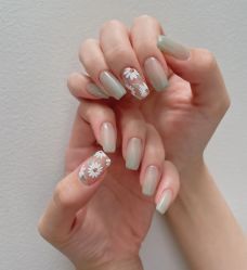 -H12 STAR日式美甲美睫专门店