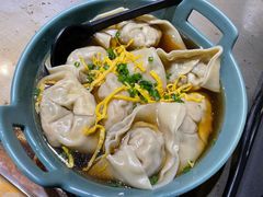 阿姨松茸馄饨-阿姨食堂