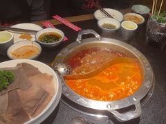 -井格重庆火锅(西直门凯德Mall店)