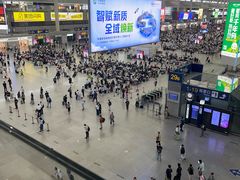 -麦当劳(上海虹桥站30B检票口楼上)