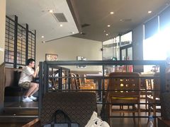 大堂-星巴克(丽水万地广场店)