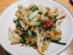 -俭寨大盘鸡·缸子肉·小公鸡·新疆菜(云通店)