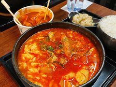 -米屋石锅拌饭(师大店)