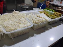-卢家粉馆(黔鑫隆超市店)
