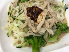 -魏家凉皮(博水商务大厦店)