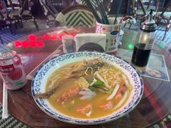 -霆记海鲜·只为这碗面(滨江店)