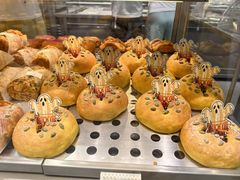 -好利来(上海虹桥新天地Lab主题店)