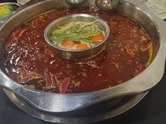 鸳鸯锅-邓莽子老火锅(鲁祖庙店)
