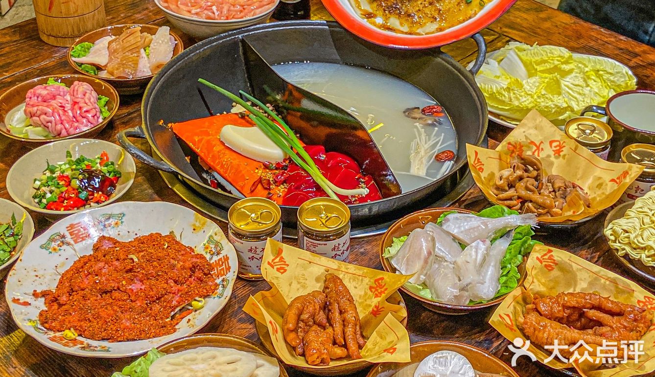郑州这家平价适合学生党的重庆火锅店，来100遍
