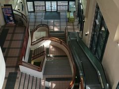 -香港大学