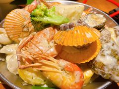 手抓海鲜蒜香奶油味-仓库南洋海鲜小排档(柳河路店)