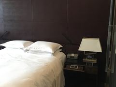 -广州天河希尔顿酒店