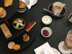 -Salon de The de Joel Robuchon(外滩18号店)