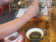 -冶建镜子·老南昌大排档·江西虾王(总店)