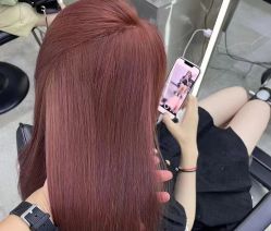 -IU潮牌·SALON