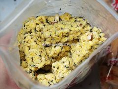 手工花生黑芝麻糖酥切糕点-方林富炒货店(西溪路78号本人店)