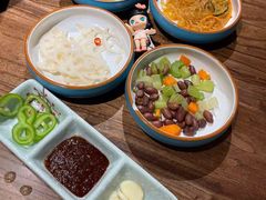 -明洞阿姨·韩式酱蟹烤肉·创意料理(三元桥店)