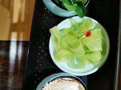 青笋片-洪氏嗨捞·广东猪肚鸡·椰子鸡火锅(西咸万象城店)