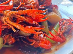 -红盔侠小龙虾(海宁银泰店)