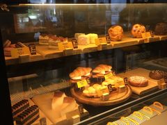 面包甜点陈列柜-麦当劳(宜安广场店)