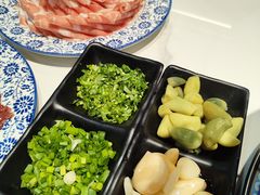 -一只羊·铜锅涮羊肉烧烤