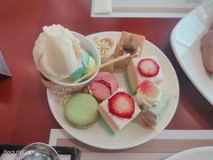 -东方滨江大酒店·滨江厅