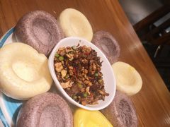 -雪乡阁东北农家菜(颛桥约好休闲街店)