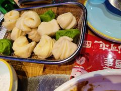 -山河屯铁锅炖·非遗东北菜(南山店)