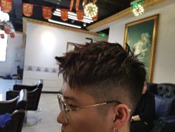 -沐染造型专业烫发染发